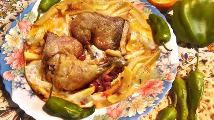 طرز تهیه چیغیرتمای مرغ اردبیلی خوشمزه