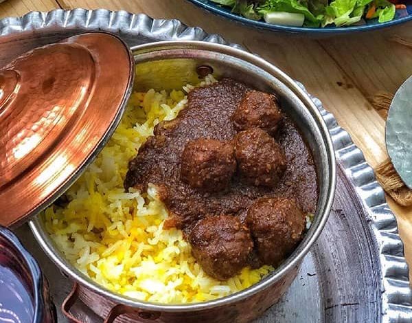 طرز تهیه خورش کنجد با مرغ خوشمزه و مجلسی