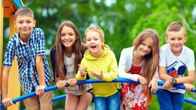 چگونه کودکی اجتماعی تربیت کنیم؟ / ۷ راهکار طلایی برای تربیت کودک اجتماعی