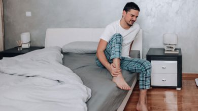 چرا پس از بیداری با پادرد مواجه می‌شویم؟