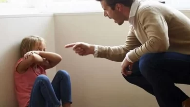 شوک علمی؛ حرف‌های خشن والدین مثل ضربه‌ی مغزی عمل می‌کند!