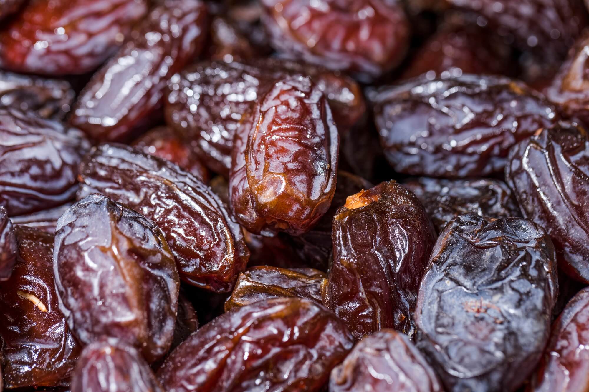این فواید خرما بعد از خوردن نصیب تان می شود