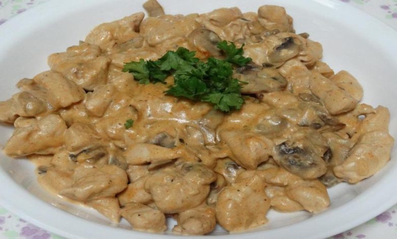 طرز تهیه چیکن استراگانوف فوری و رستورانی+