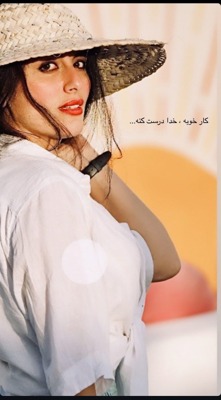 رها خدایاری