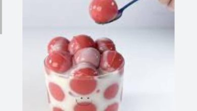 طرز تهیه پودینگ هیجان انگیز توپی با طعم توت فرنگی+فیلم