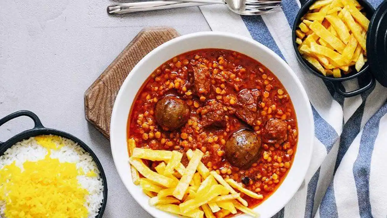 چطور تلخی خورش را با چند ترفند ساده از بین ببریم؟