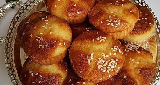 طرز تهیه کیک یزدی زعفرانی خانگی خوشمزه اصل یزد با شیر