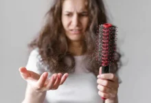 ۵ راه طبیعی برای توقف ریزش مو بدون نیاز به دارو