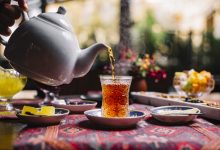 «هشدار متخصصان: نوشیدن چای به‌جای آب، خطر کم‌آبی را افزایش می‌دهد»