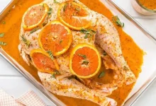 ادویه‌ها برای مزه‌دار کردن مرغ