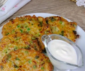 طرز تهیه کوکو لوبیا سفید و سیب زمینی پخته؛ غذای خوشمزه و مقوی