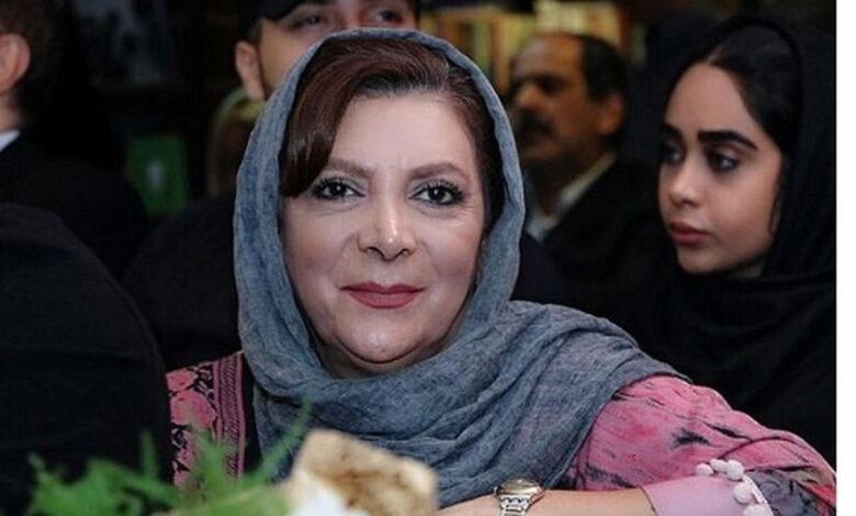 قصه بامزه یک عشق؛ وقتی خواستگارهای مهوش وقاری یکی‌یکی حذف می‌شدند!