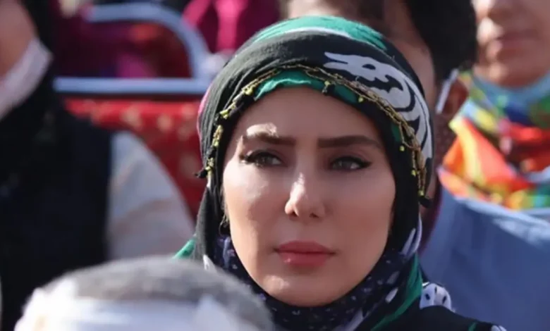 گریم متفاوت مرجانِ نون خ در قاب تازه خبرساز شد + عکس