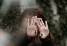 ساده ترین راهکار برای مقابله با کم‌رویی